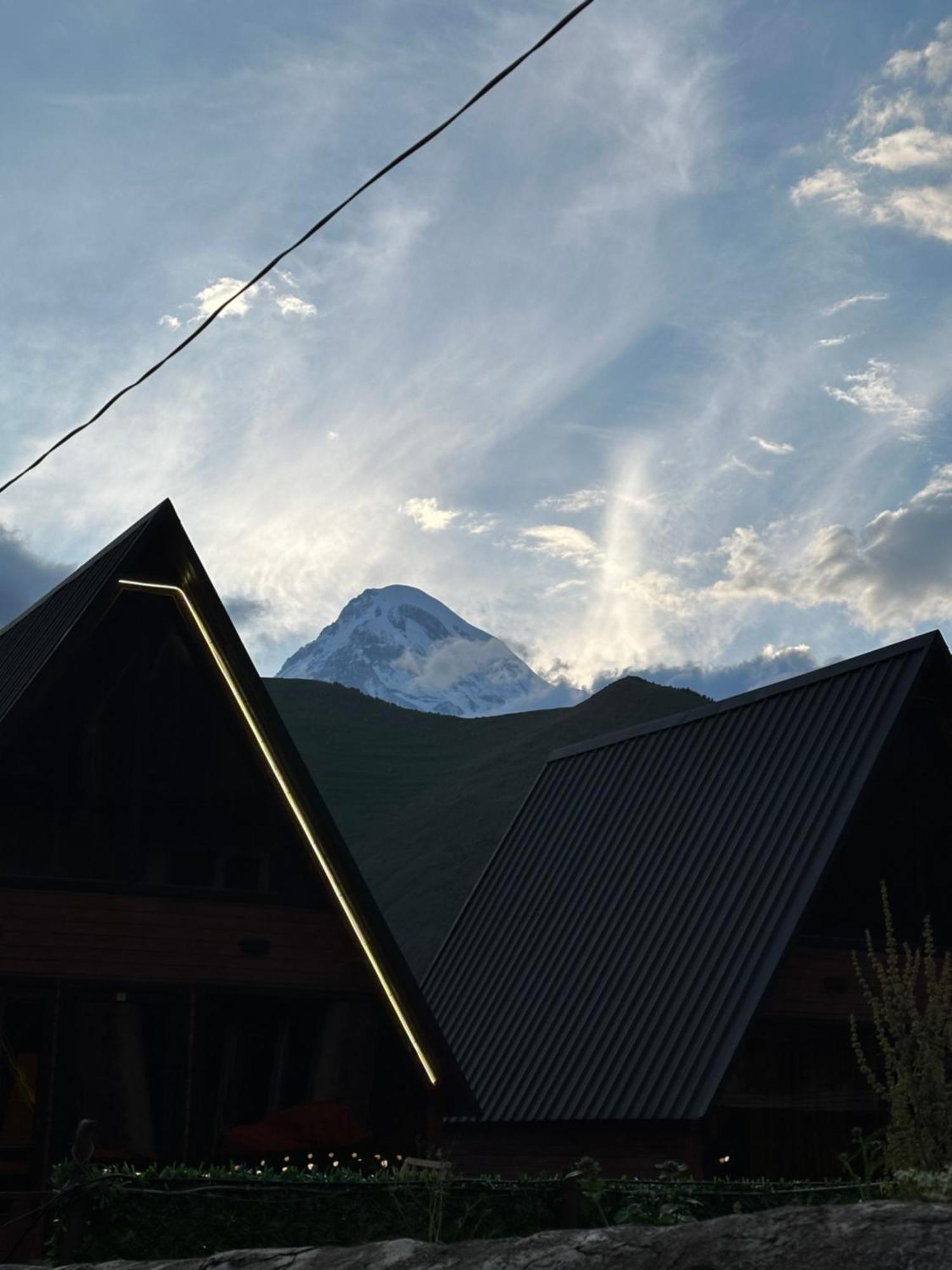 Trip Zone Kazbegi Apartman Kültér fotó