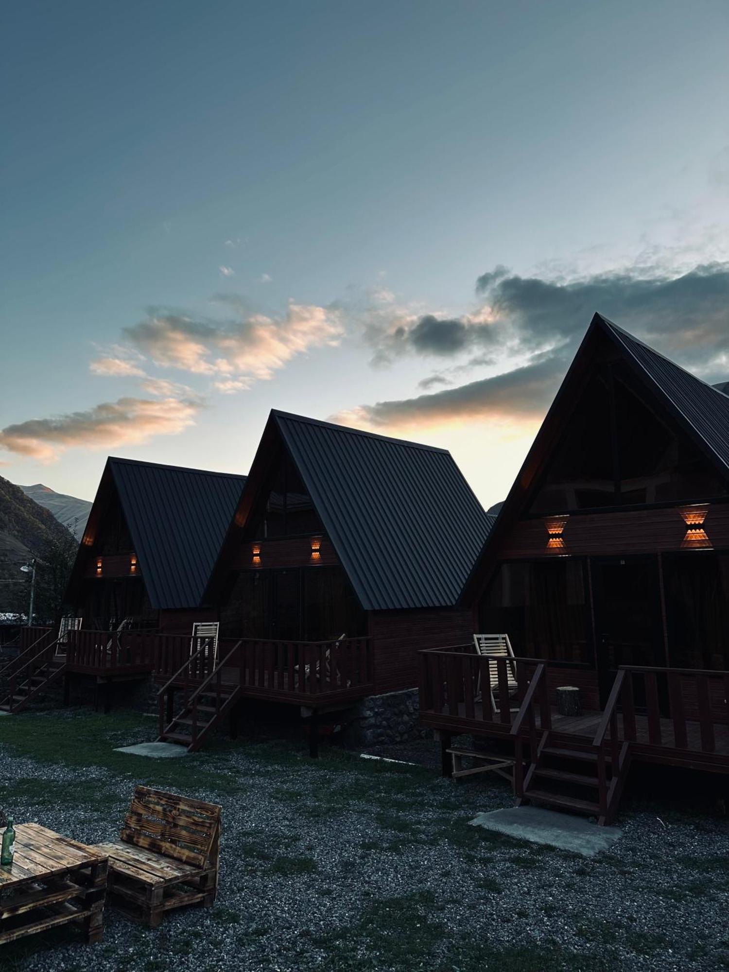 Trip Zone Kazbegi Apartman Kültér fotó